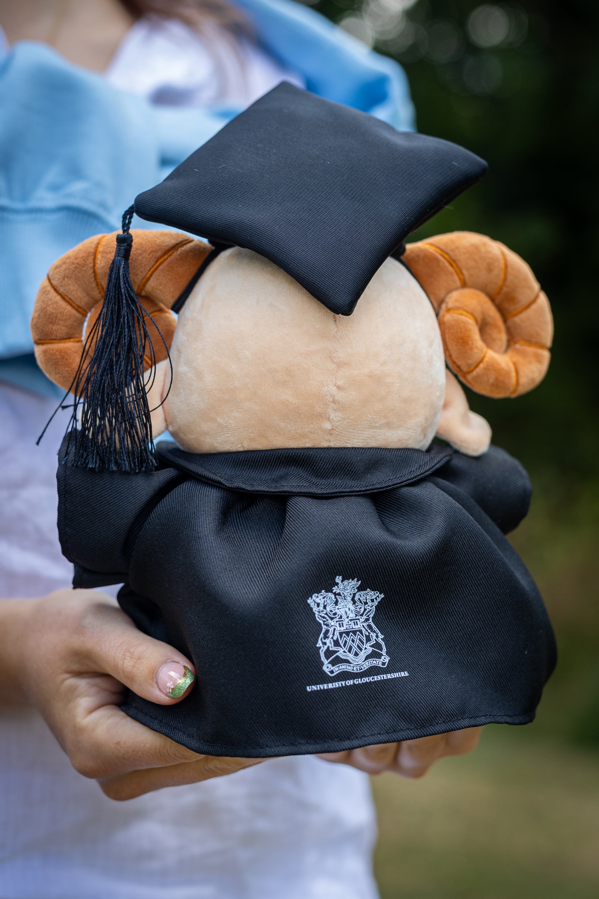 Glossy the Grad